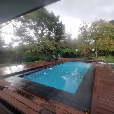 Local Pool Galary